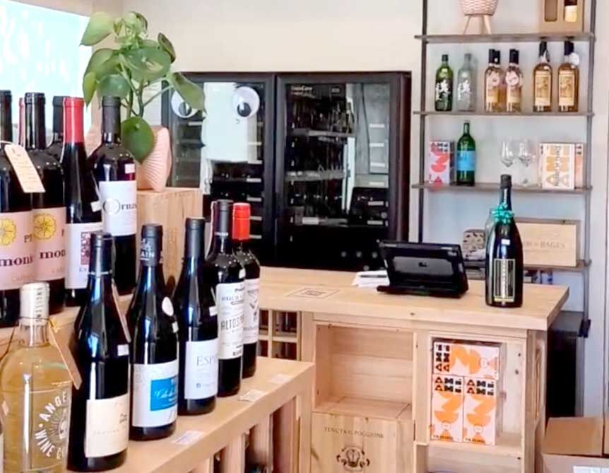 Honest Bottle shop using Shopify POS